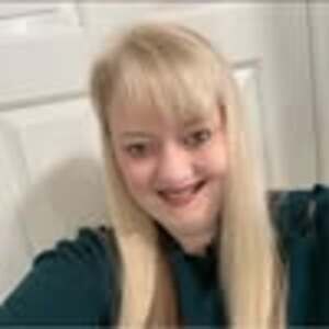 Meet your Posher, Jena